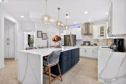 192 Mayhew Way, Walnut Creek, CA 94597 - Photo 10