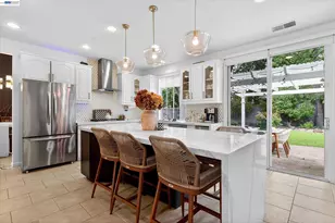 192 Mayhew Way, Walnut Creek, CA 94597 - Photo 4