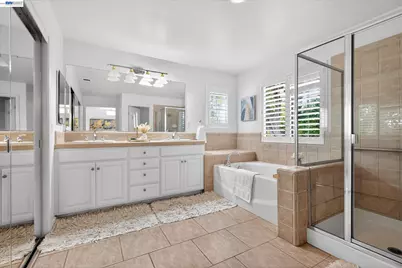 192 Mayhew Way, Walnut Creek, CA 94597 - Photo 24
