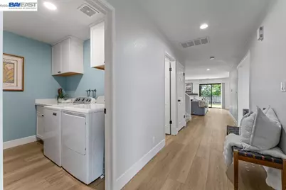 5360 Brookside Ct, Pleasanton, CA 94588 - Photo 18