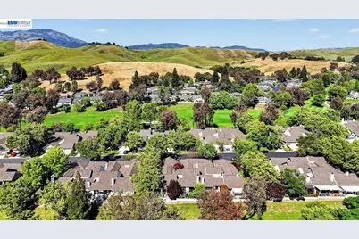 531 Silver Lake Dr, Danville, CA 94526 - Photo 42