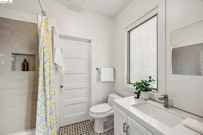 4720 Salem St, Emeryville, CA 94608 - Photo 22