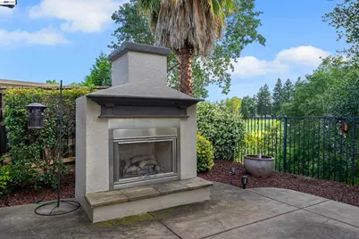 9385 Pinehurst Dr, Roseville, CA 95747 - Photo 28