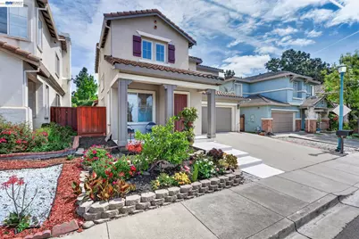 34517 Windflower Ln, Union City, CA 94587 - Photo 2