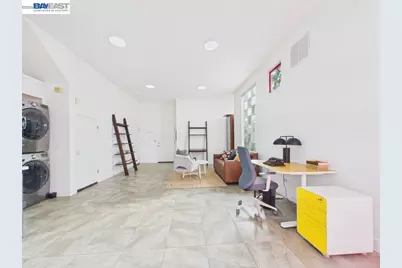 2932 Filbert St #2, Oakland, CA 94608 - Photo 34