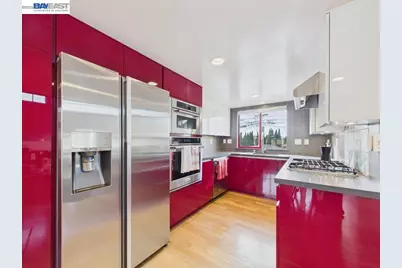 2932 Filbert St #2, Oakland, CA 94608 - Photo 12