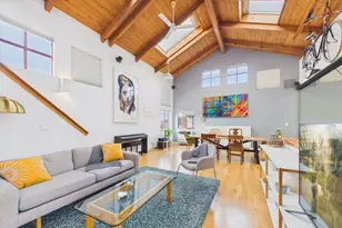 2932 Filbert St, Oakland, CA 94608 - Photo 2