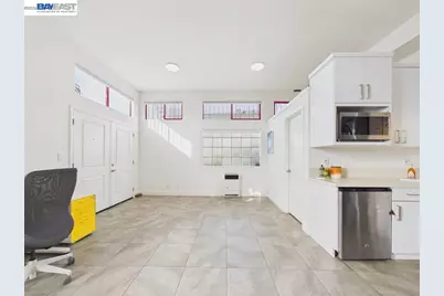 2932 Filbert St #2, Oakland, CA 94608 - Photo 30