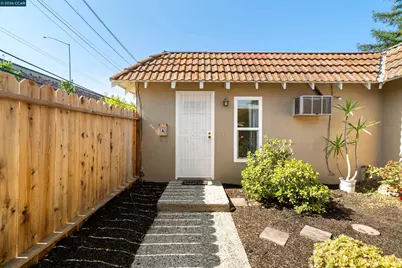 2223 Buena Vista Ave, Walnut Creek, CA 94597 - Photo 2