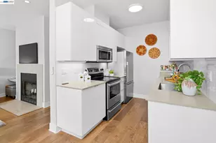197 Lakeshore Ct, Richmond, CA 94804 - Photo 24