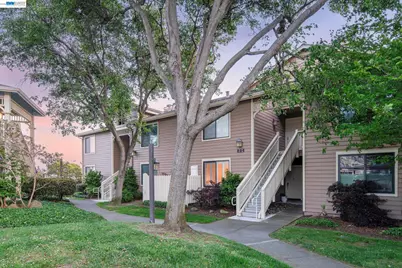 197 Lakeshore Ct, Richmond, CA 94804 - Photo 2