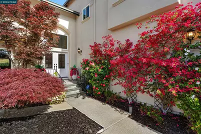 3655 Deer Trail Dr, Danville, CA 94506 - Photo 2