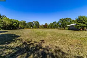 19317 Olive Ave, Sonoma, CA 95476 - Photo 1