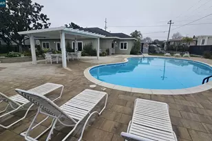 123 Zartop, Oakley, CA 94561 - Photo 32