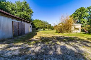 19317 Olive Ave, Sonoma, CA 95476 - Photo 10