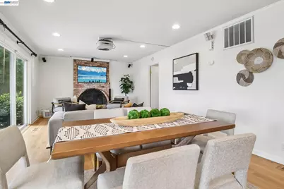 3113 Creekmore Way, San Jose, CA 95148 - Photo 24
