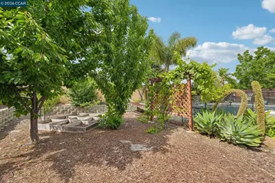 4579 Menona Dr, Antioch, CA 94531 - Photo 36