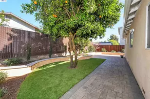 24654 Broadmore Ave, Hayward, CA 94544 - Photo 32