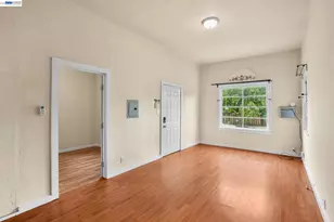 502 Lewis St, Oakland, CA 94607 - Photo 4
