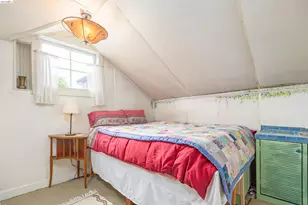 1735 Tenth St, Berkeley, CA 94710 - Photo 20