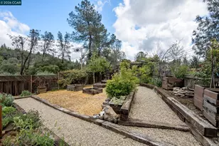 5184 Darby Russell Rd, Murphys, CA 95247 - Photo 46