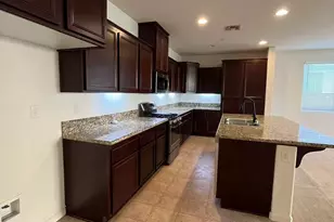 10420 Gianna Ct, Stockton, CA 95209 - Photo 6