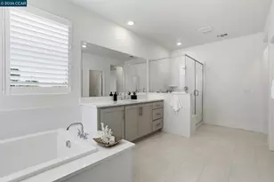 5911 Silhouette Wy, Dublin, CA 94568 - Photo 18