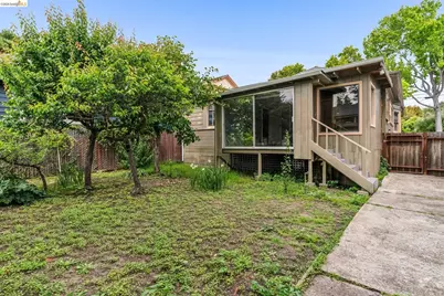 2334 McKinley Ave, Berkeley, CA 94703 - Photo 38