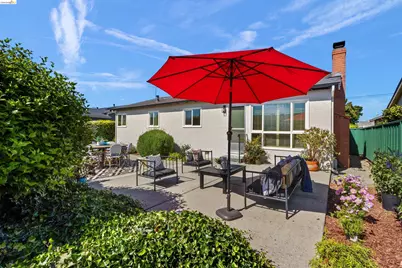 15555 Tilden St, San Leandro, CA 94579 - Photo 28