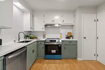 15555 Tilden St, San Leandro, CA 94579 - Photo 12