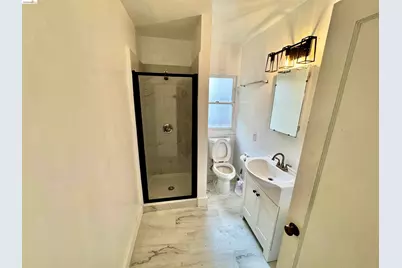 33 Home Place, Oakland, CA 94610 - Photo 10