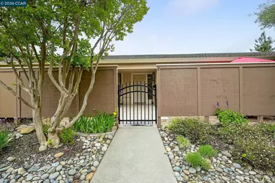 2308 Pine Knoll Dr #2, Walnut Creek, CA 94595 - Photo 6