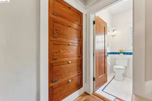 6004 Auburn Ave, Oakland, CA 94618 - Photo 20