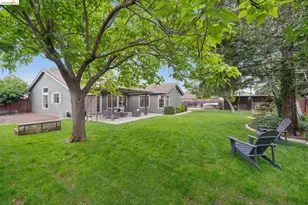 1130 Meadow Dr, Livermore, CA 94551 - Photo 4