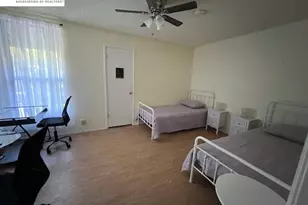 2300 Sycamore Ln, Davis, CA 95616 - Photo 6