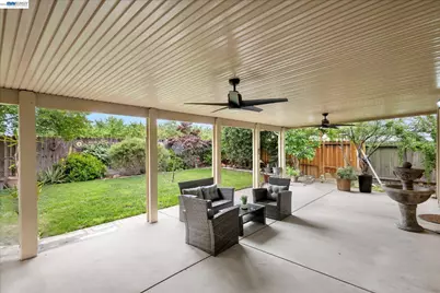 744 Vasconcellos Ave, Manteca, CA 95336 - Photo 48