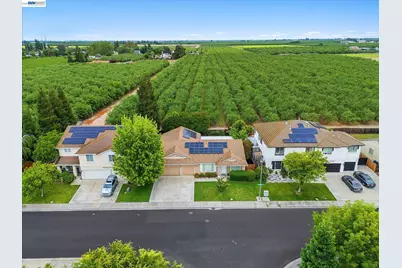 744 Vasconcellos Ave, Manteca, CA 95336 - Photo 52