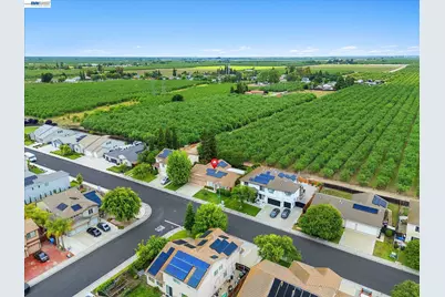744 Vasconcellos Ave, Manteca, CA 95336 - Photo 54