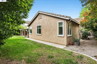 744 Vasconcellos Ave, Manteca, CA 95336 - Photo 52