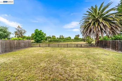 1572 Hollyhock St, Livermore, CA 94551 - Photo 30
