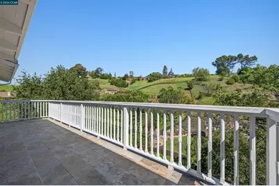 3424 Woodview Dr, Lafayette, CA 94549 - Photo 30