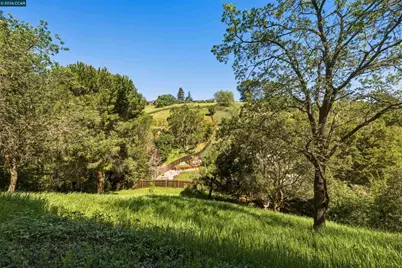 3424 Woodview Dr, Lafayette, CA 94549 - Photo 10