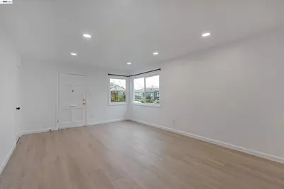 134 41st St, Richmond, CA 94804 - Photo 6
