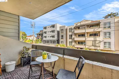 77 Fairmount Ave #105, Oakland, CA 94611 - Photo 24