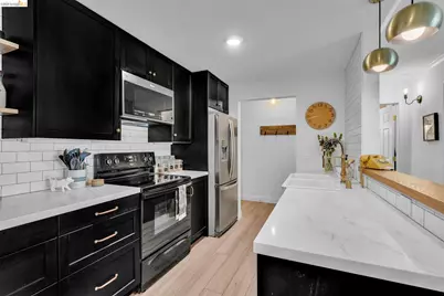 77 Fairmount Ave #105, Oakland, CA 94611 - Photo 14