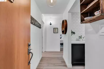 77 Fairmount Ave #105, Oakland, CA 94611 - Photo 2