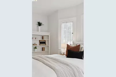 3781 Manila Ave, Oakland, CA 94609 - Photo 16