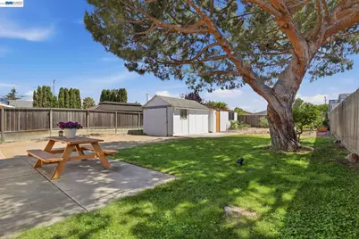37340 Locust St, Newark, CA 94560 - Photo 22
