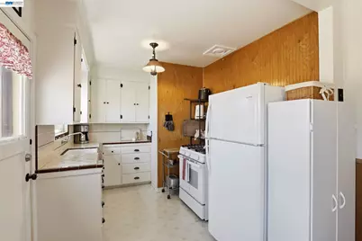 37340 Locust St, Newark, CA 94560 - Photo 10