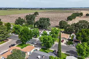 853 Sutherland Dr, Stockton, CA 95210 - Photo 48